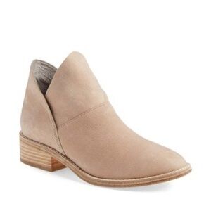 Eileen Fisher Leaf Suede Tan Bootie